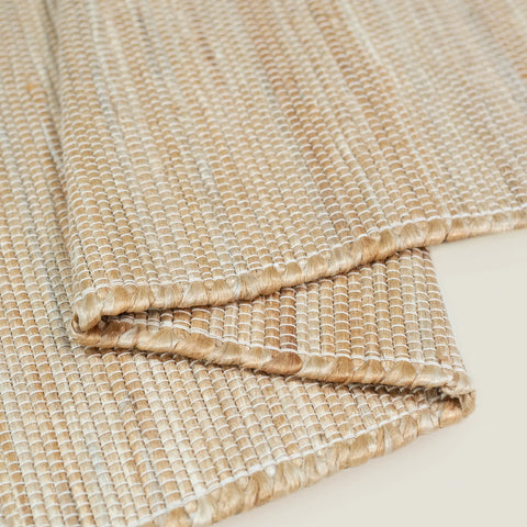 Loom in Raw