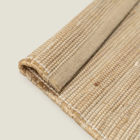 Loom in Raw