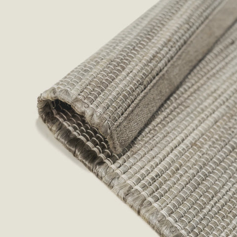 Loom in Ash